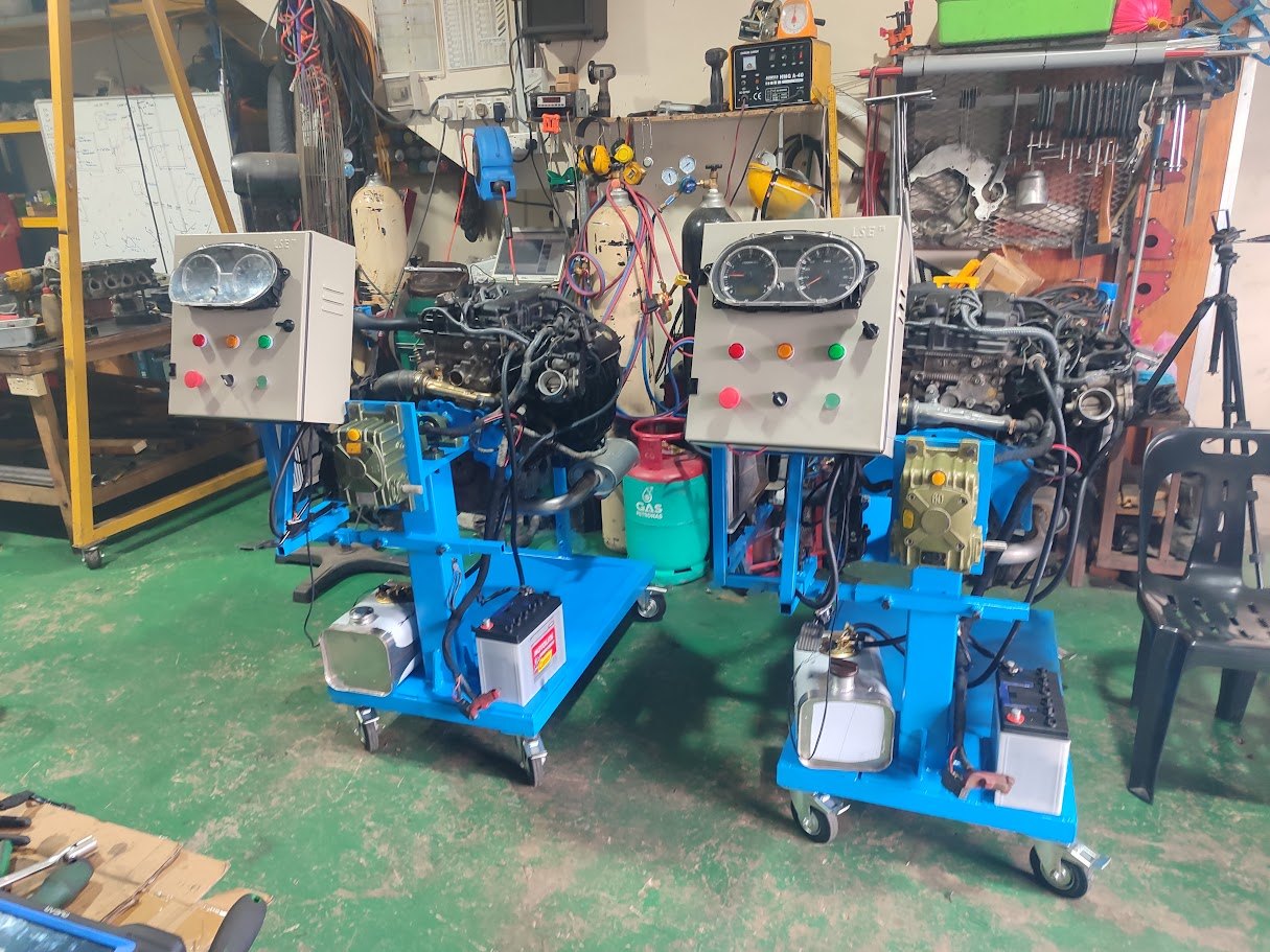 Engine Proton 4G-15/13 MPI view 3